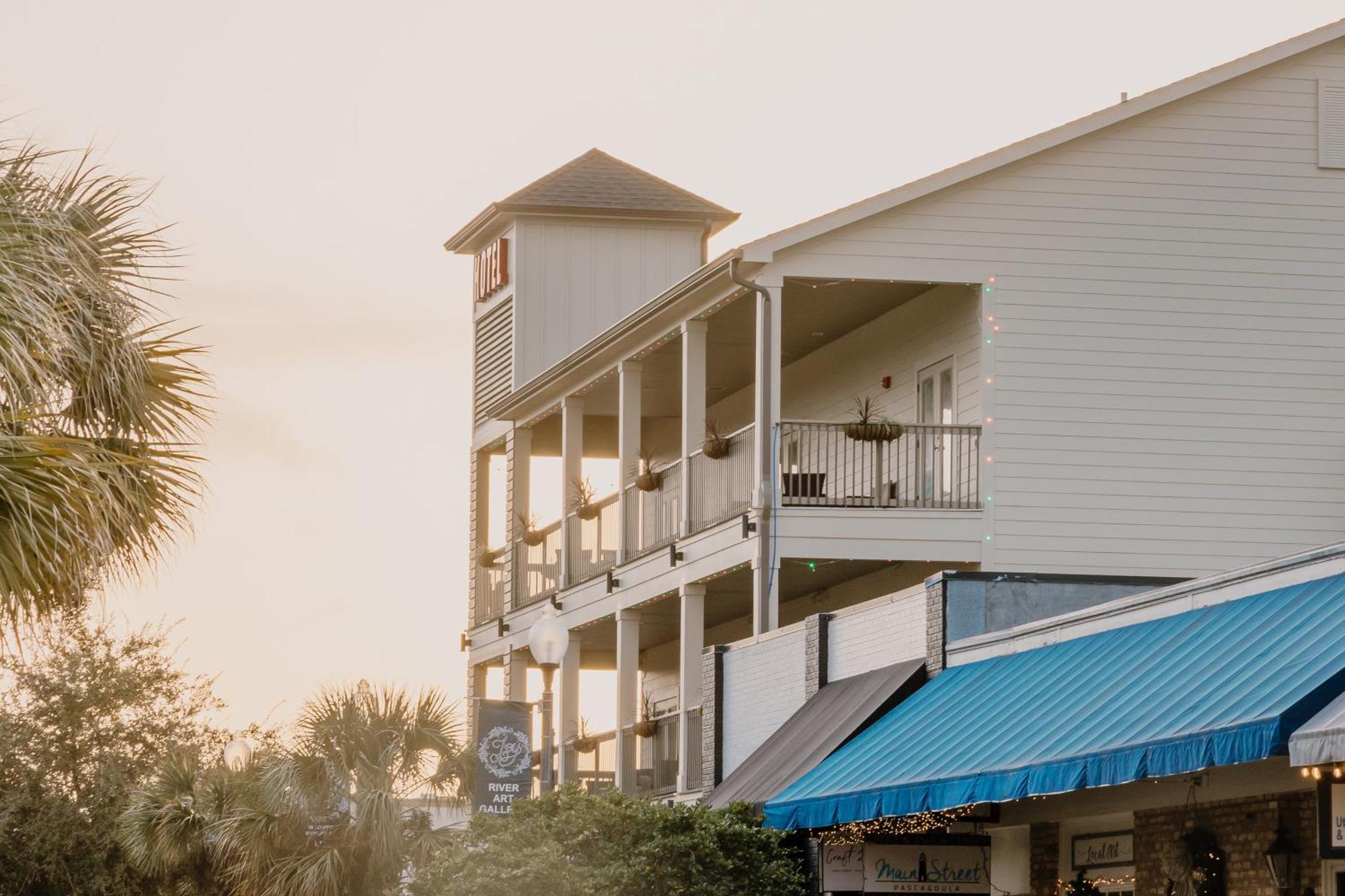 Hotel Whiskey In Pascagoula Zewnętrze zdjęcie